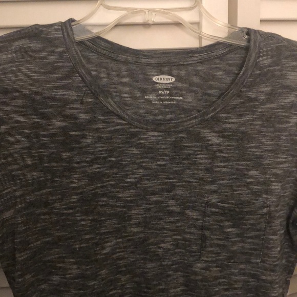 Nice tee - Picture 2 of 5